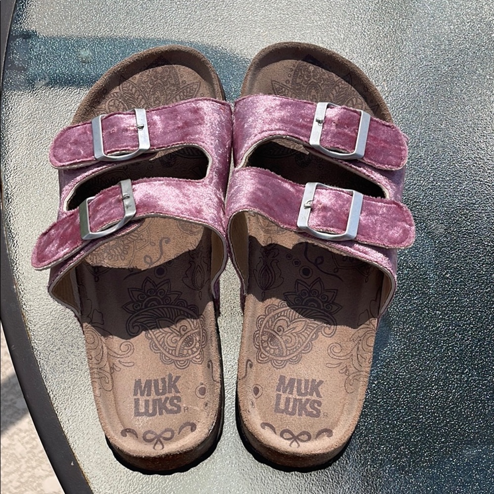 Muk Luks Buckle Strap Pink Velvet Slide Sandals Flip Flops SZ 8